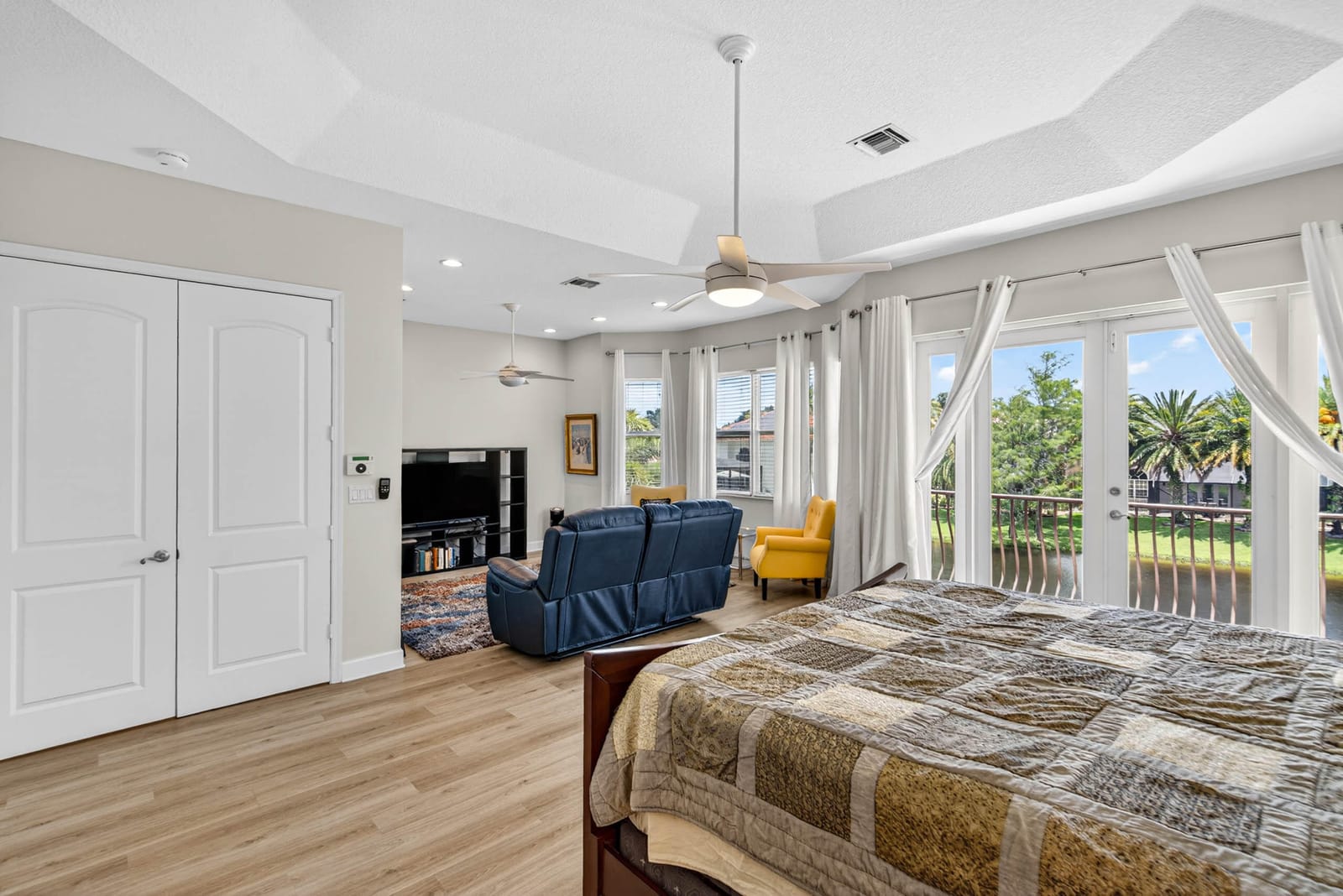 9898 Coronado Lake Drive, Boynton Beach, FL 33437 photo 23