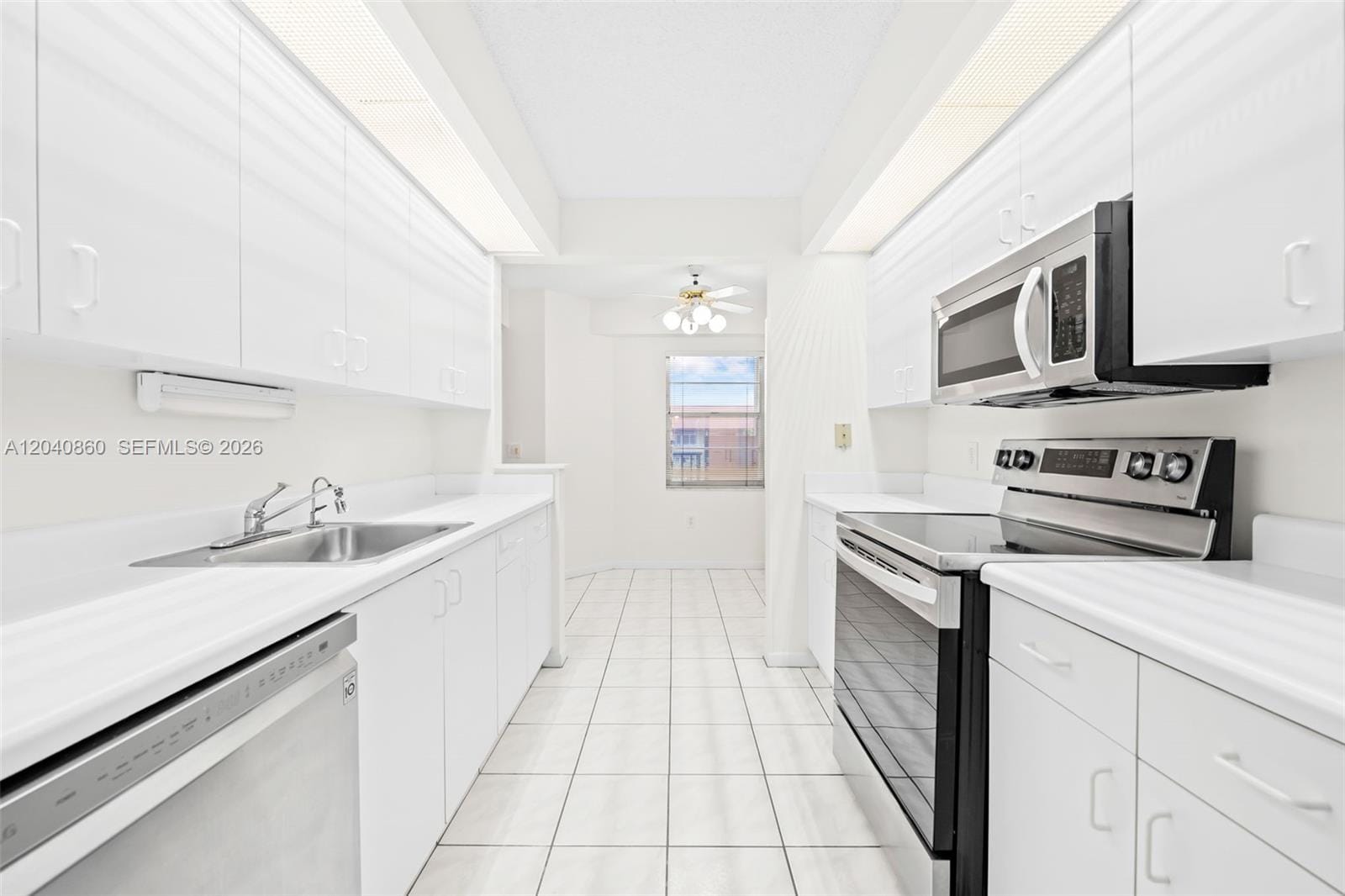 1501 SW 131st Way 405P, Pembroke Pines, FL 33027 photo 8