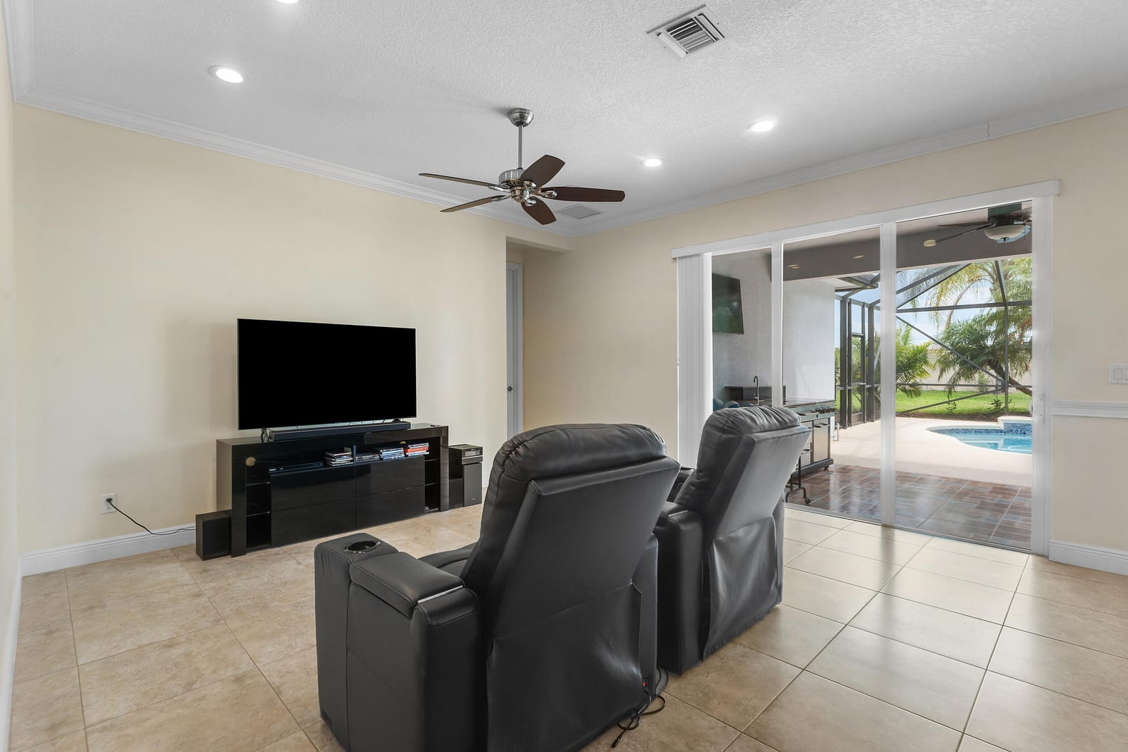 9617 SW Gum Tree Court — photo 7