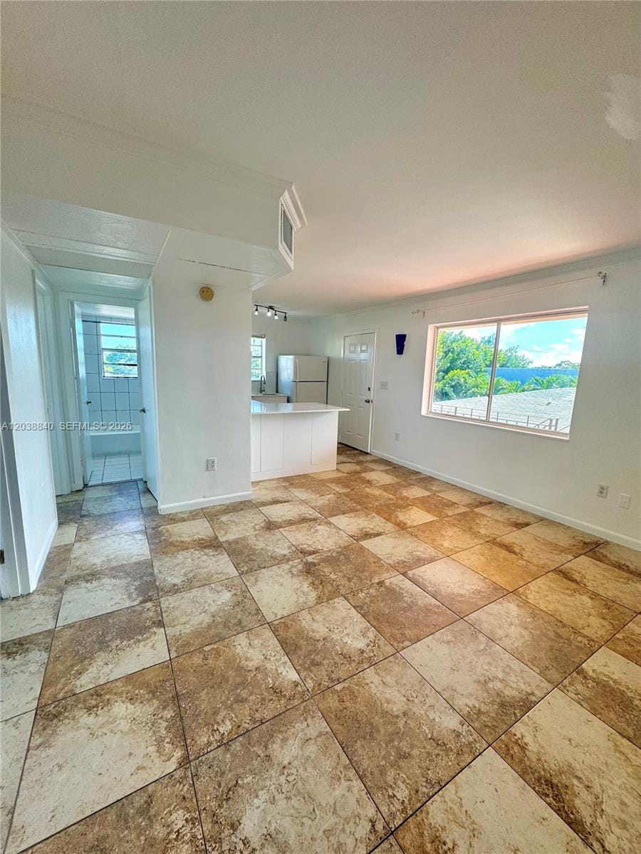 1020 SW 7th Street 9 — photo 6