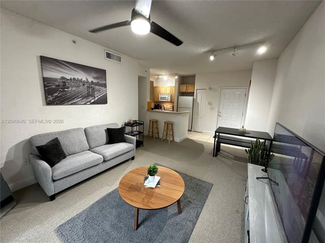 6001 SW 70th Street 621, South Miami, FL 33143