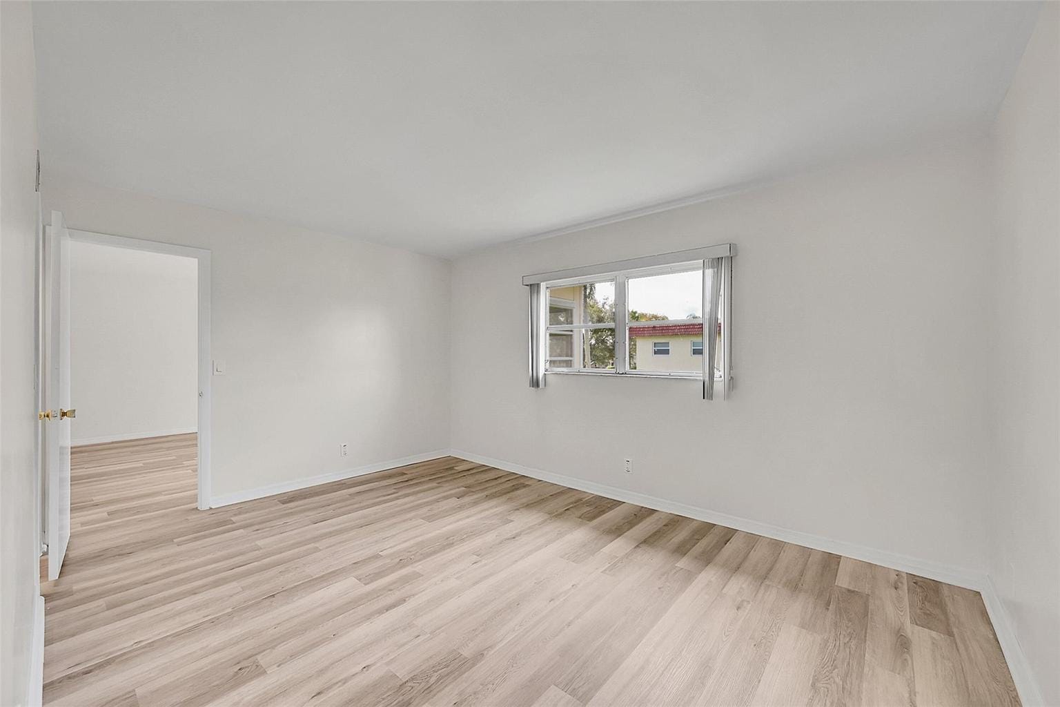 23 Abbey Lane 202, Delray Beach, FL 33446 photo 11