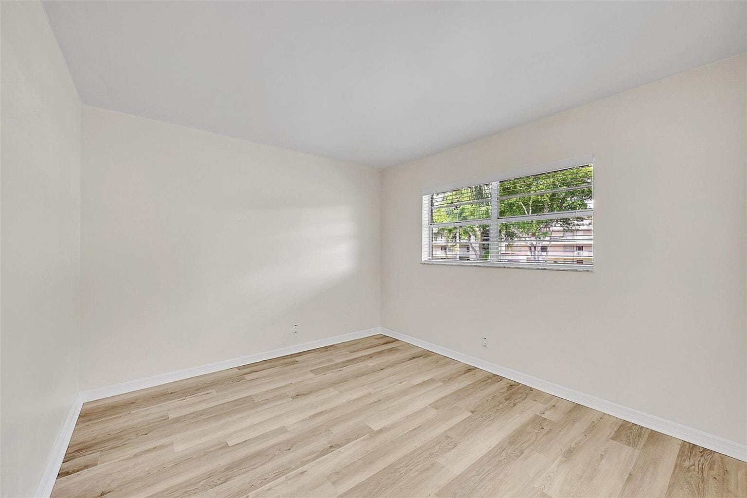 23 Abbey Lane 202, Delray Beach, FL 33446 photo 14