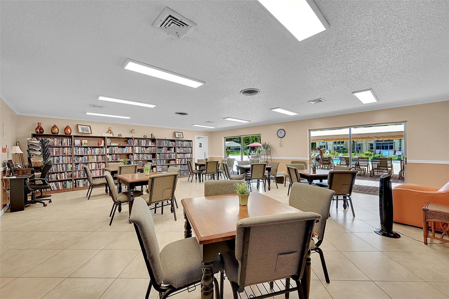 23 Abbey Lane 202, Delray Beach, FL 33446 photo 25