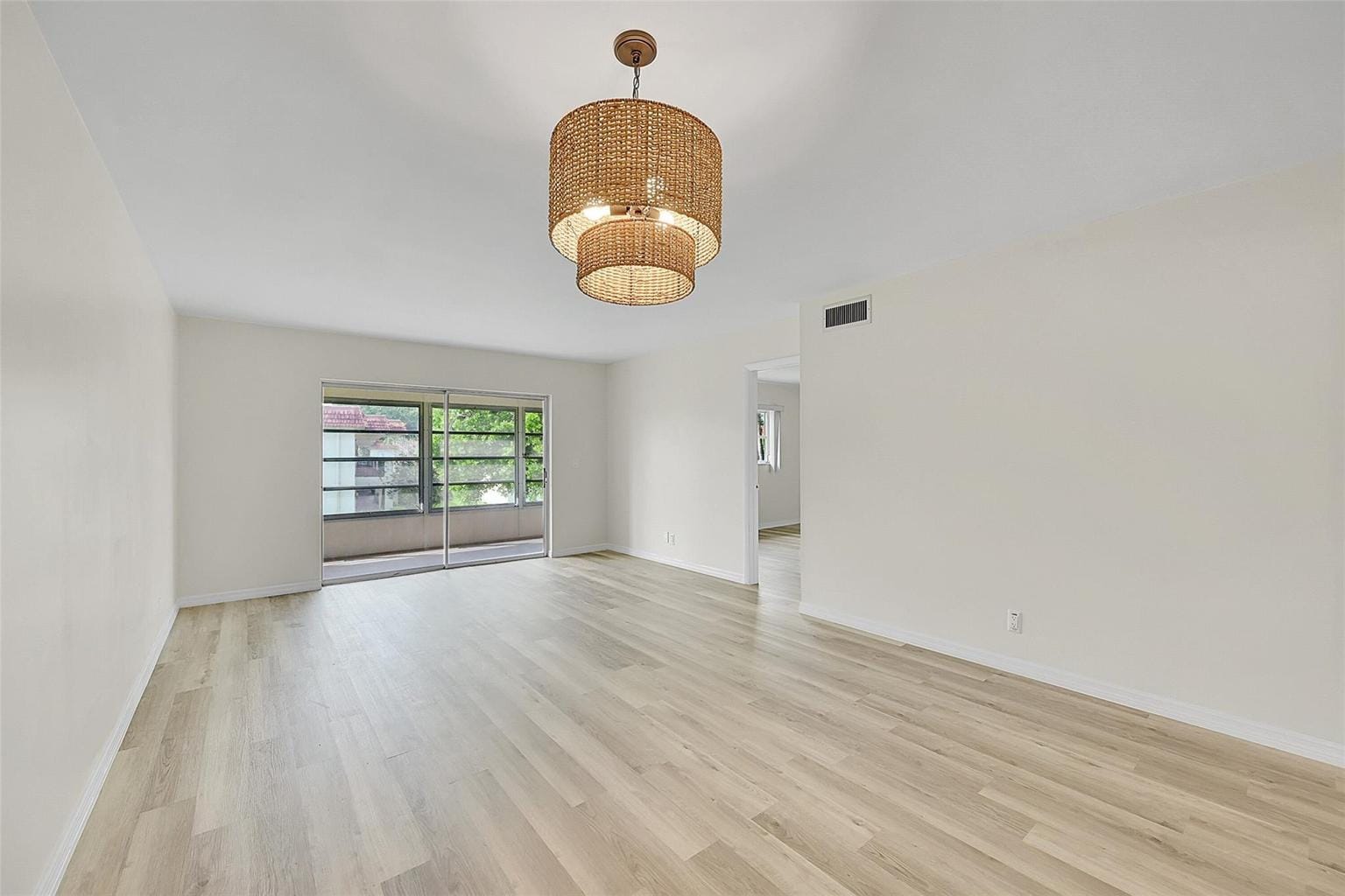 23 Abbey Lane 202, Delray Beach, FL 33446 photo 7