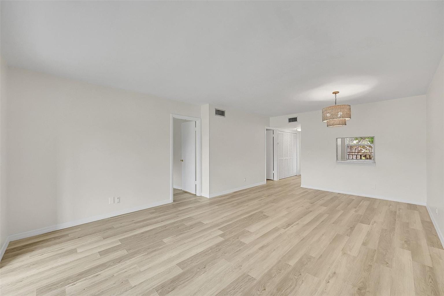 23 Abbey Lane 202, Delray Beach, FL 33446 photo 8