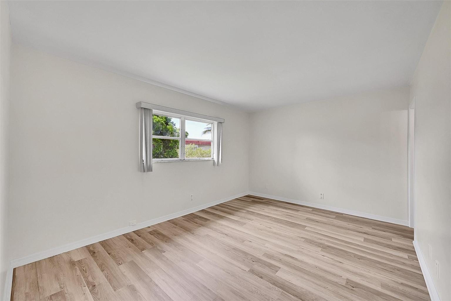 23 Abbey Lane 202, Delray Beach, FL 33446 photo 9