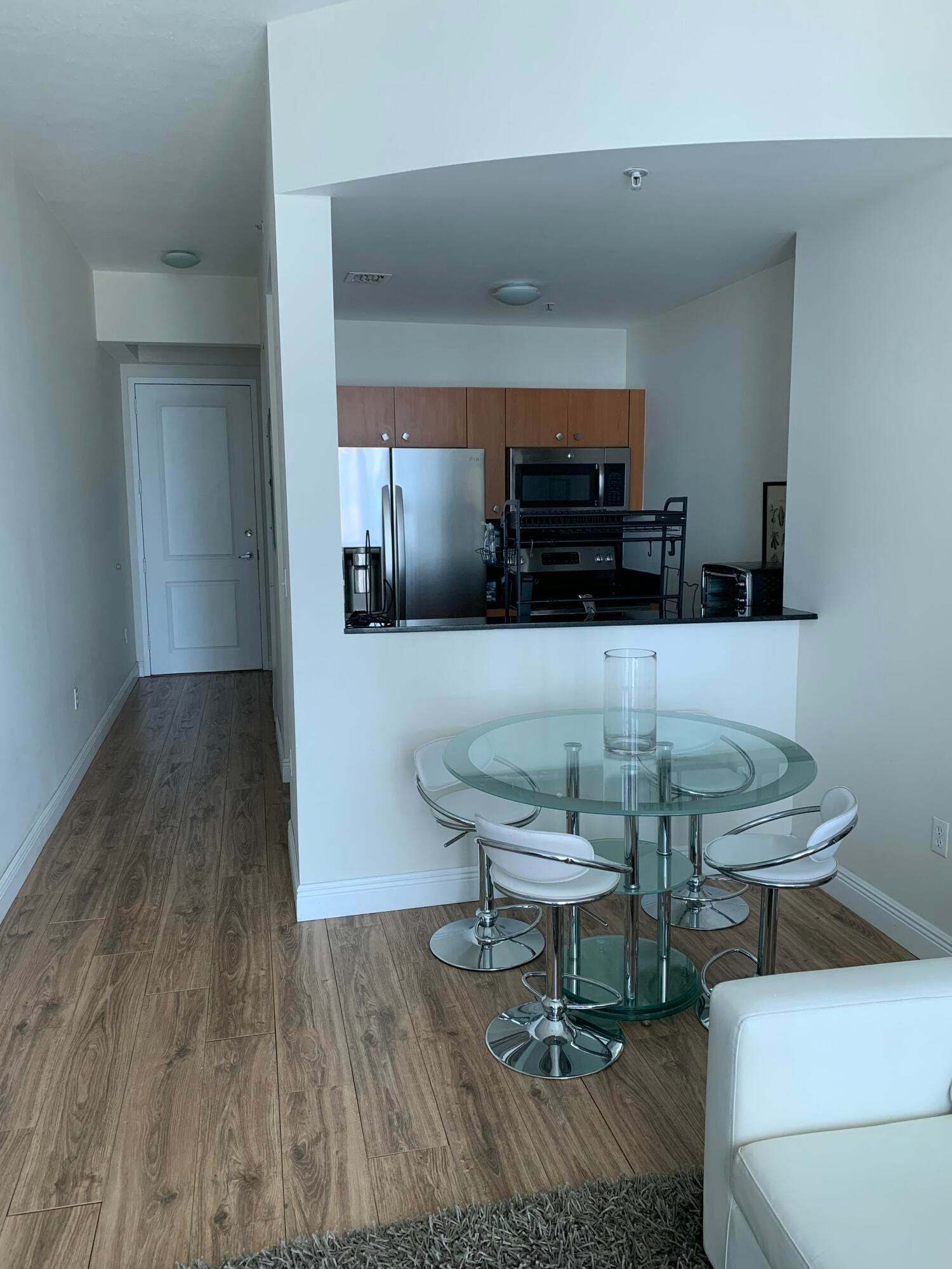 2200 NE 4th Avenue 805 — photo 3