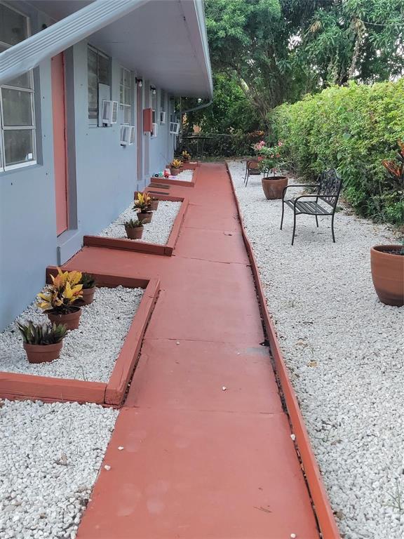 6233 Dawson Street 1, Hollywood, FL 33023, Hollywood
