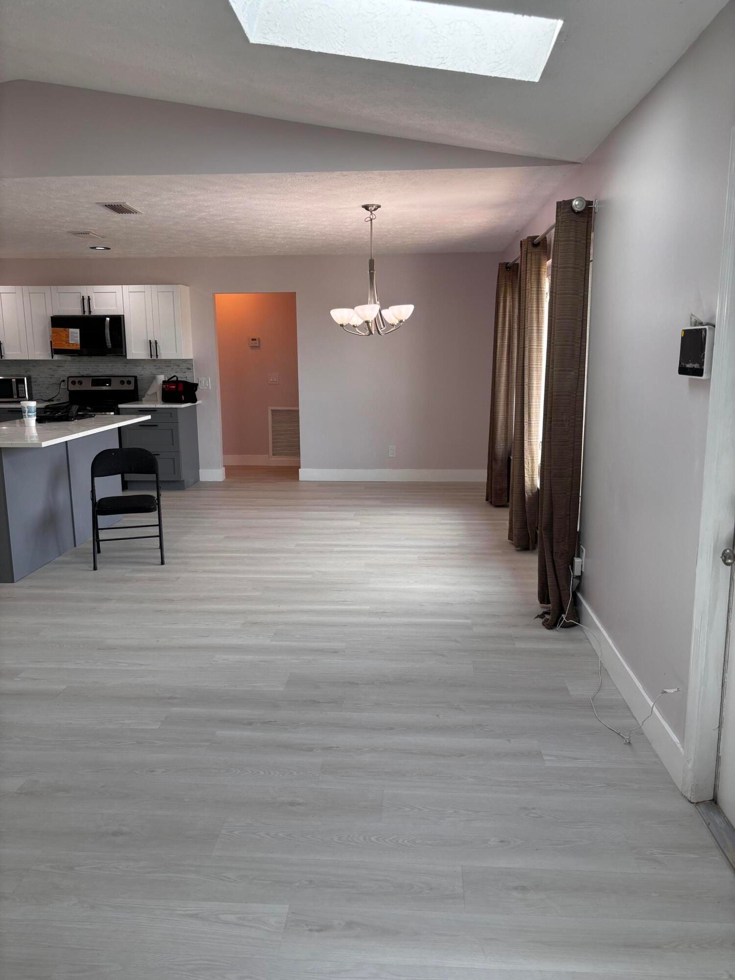 450 SW Eyerly Avenue — photo 7