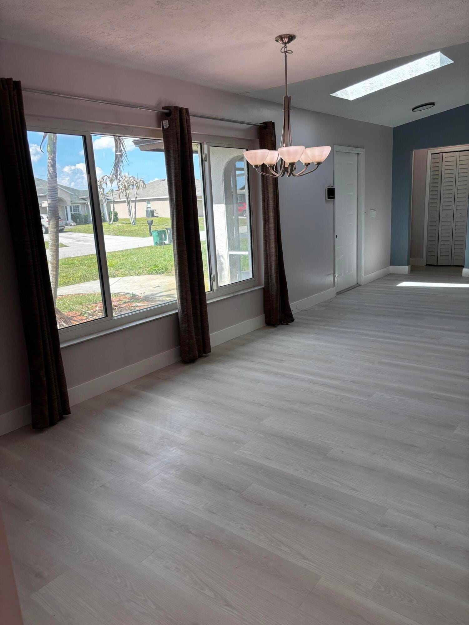 450 SW Eyerly Avenue — photo 8