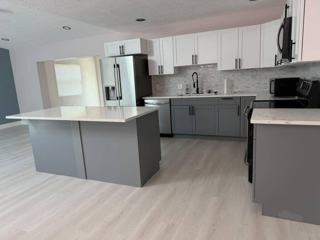 450 SW Eyerly Avenue — photo 10