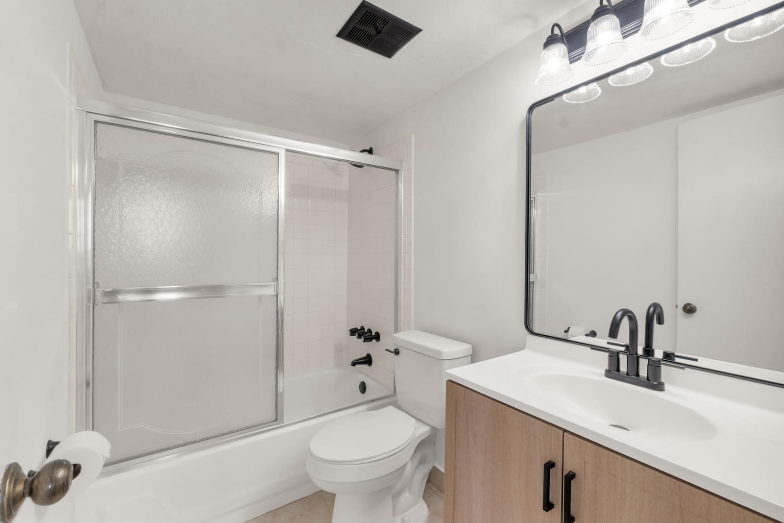 6190 Woodlands Boulevard 513, Tamarac, FL 33319 photo 14