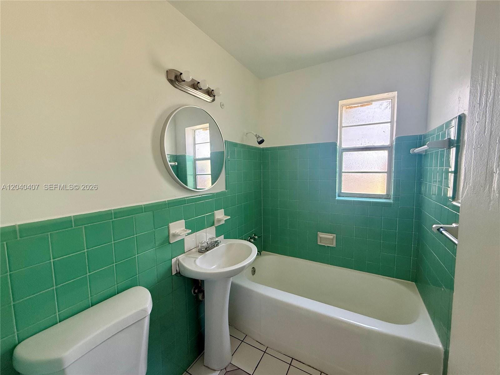 820 NW 4th Avenue — photo 11