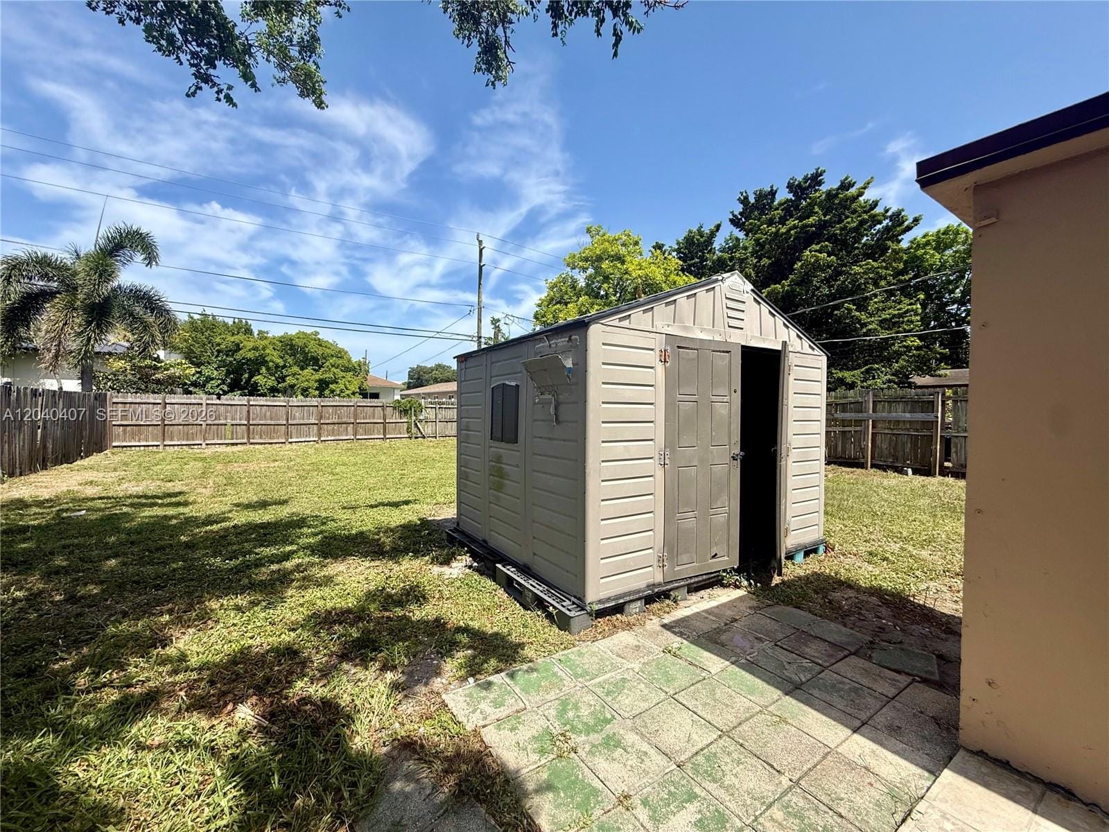 820 NW 4th Avenue — photo 3