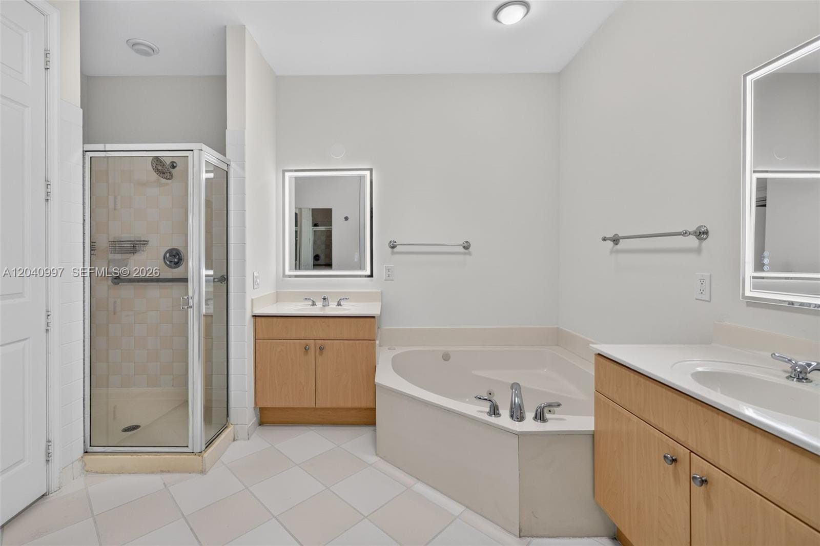 2767 Kinsington Circle 8-4, Weston, FL 33332 photo 29