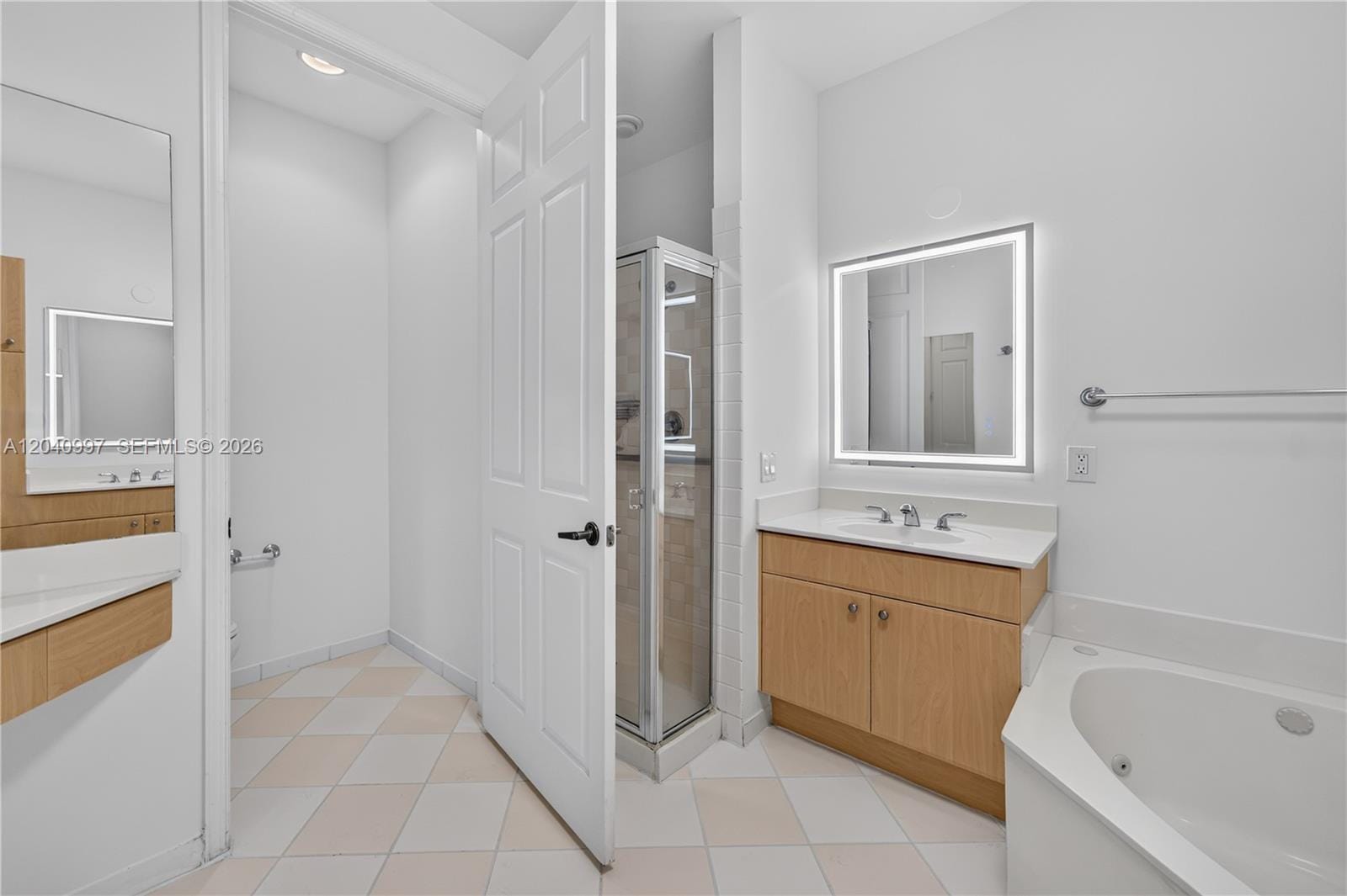 2767 Kinsington Circle 8-4, Weston, FL 33332 photo 30