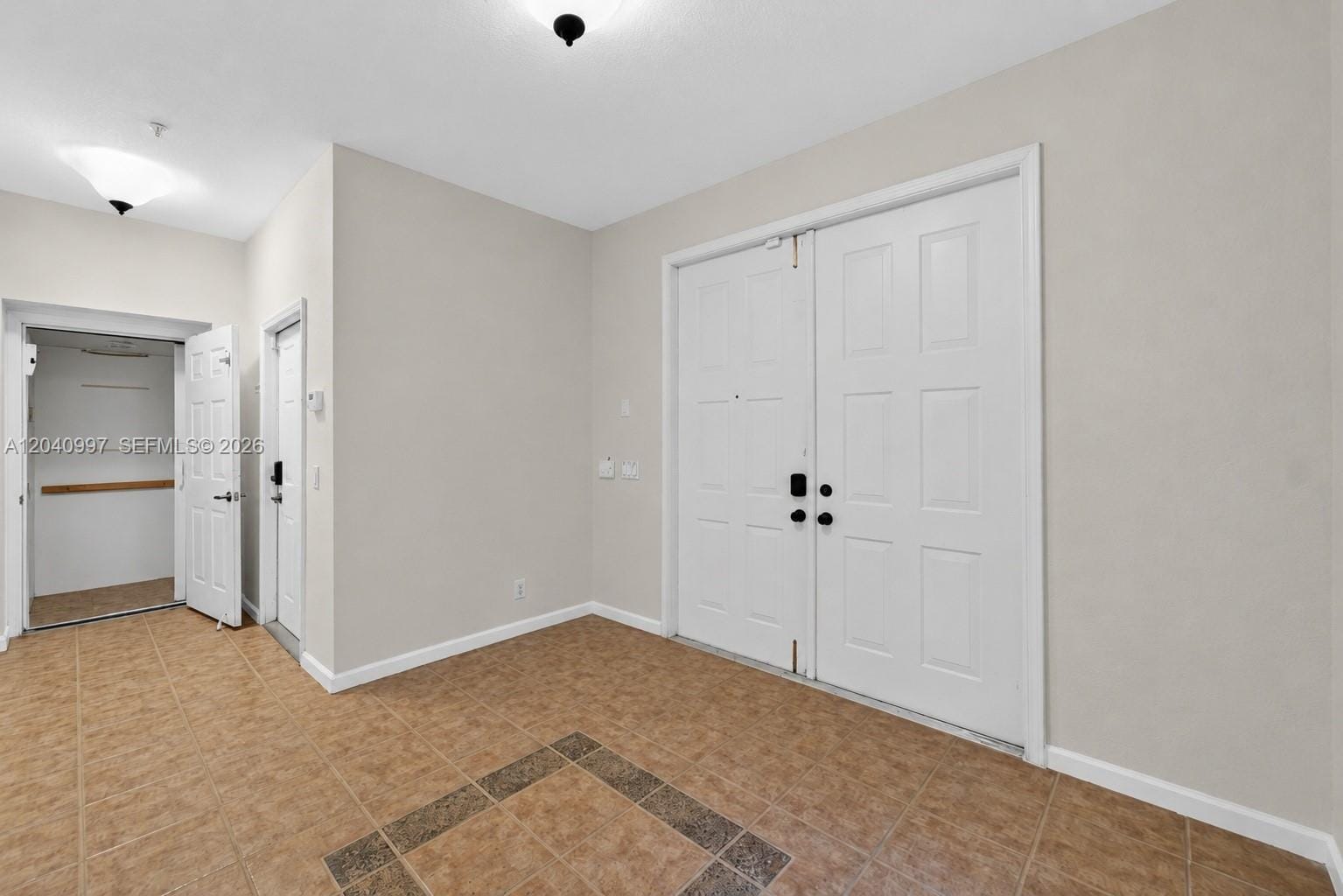 2767 Kinsington Circle 8-4, Weston, FL 33332 photo 4