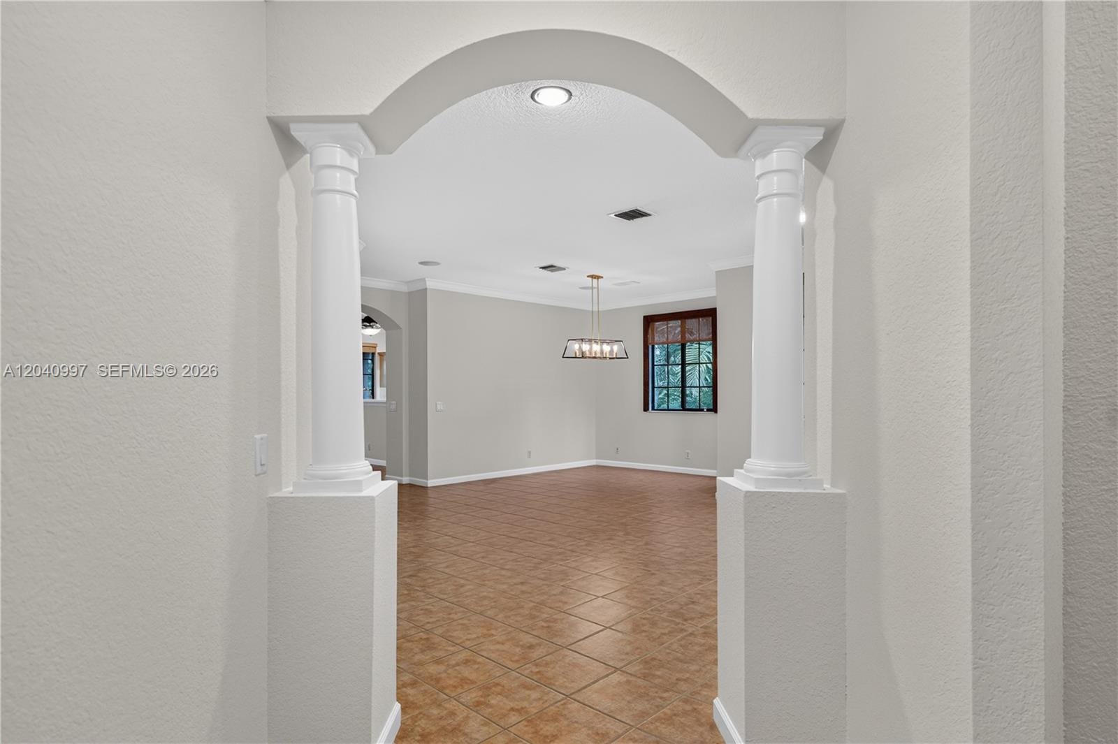 2767 Kinsington Circle 8-4, Weston, FL 33332 photo 5