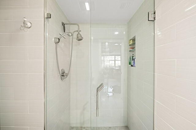 8104 Oakton Court 4b — photo 11