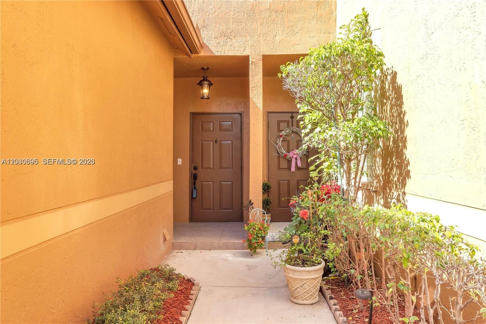 1393 Barcelona Way 4-26 — photo 2