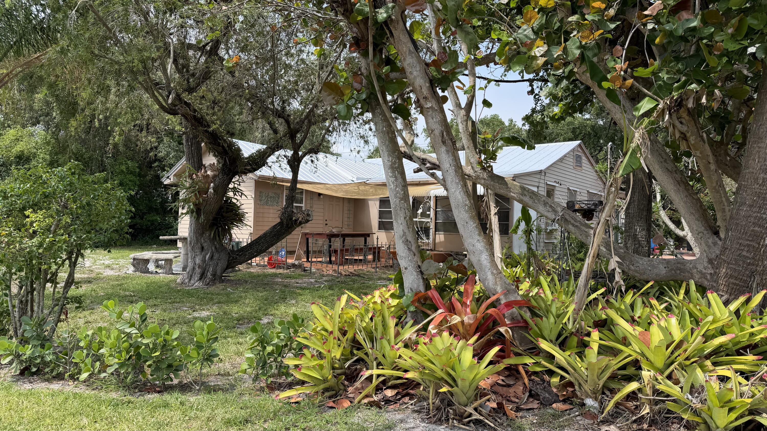 2509 N Old Dixie Highway, St. Lucie Village, FL 34946, Fort Pierce
