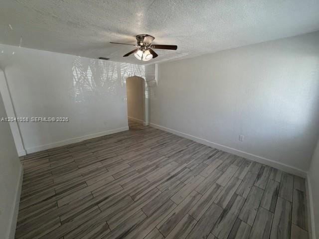 2742 SW 32nd Avenue 2742 — photo 2