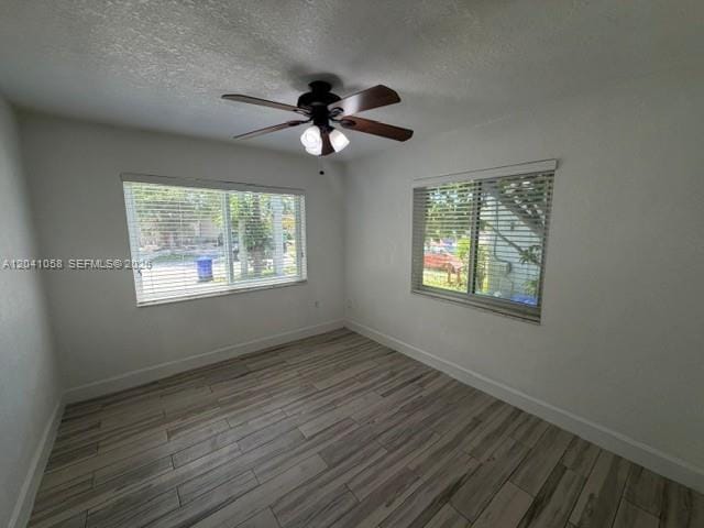 2742 SW 32nd Avenue 2742 — photo 8