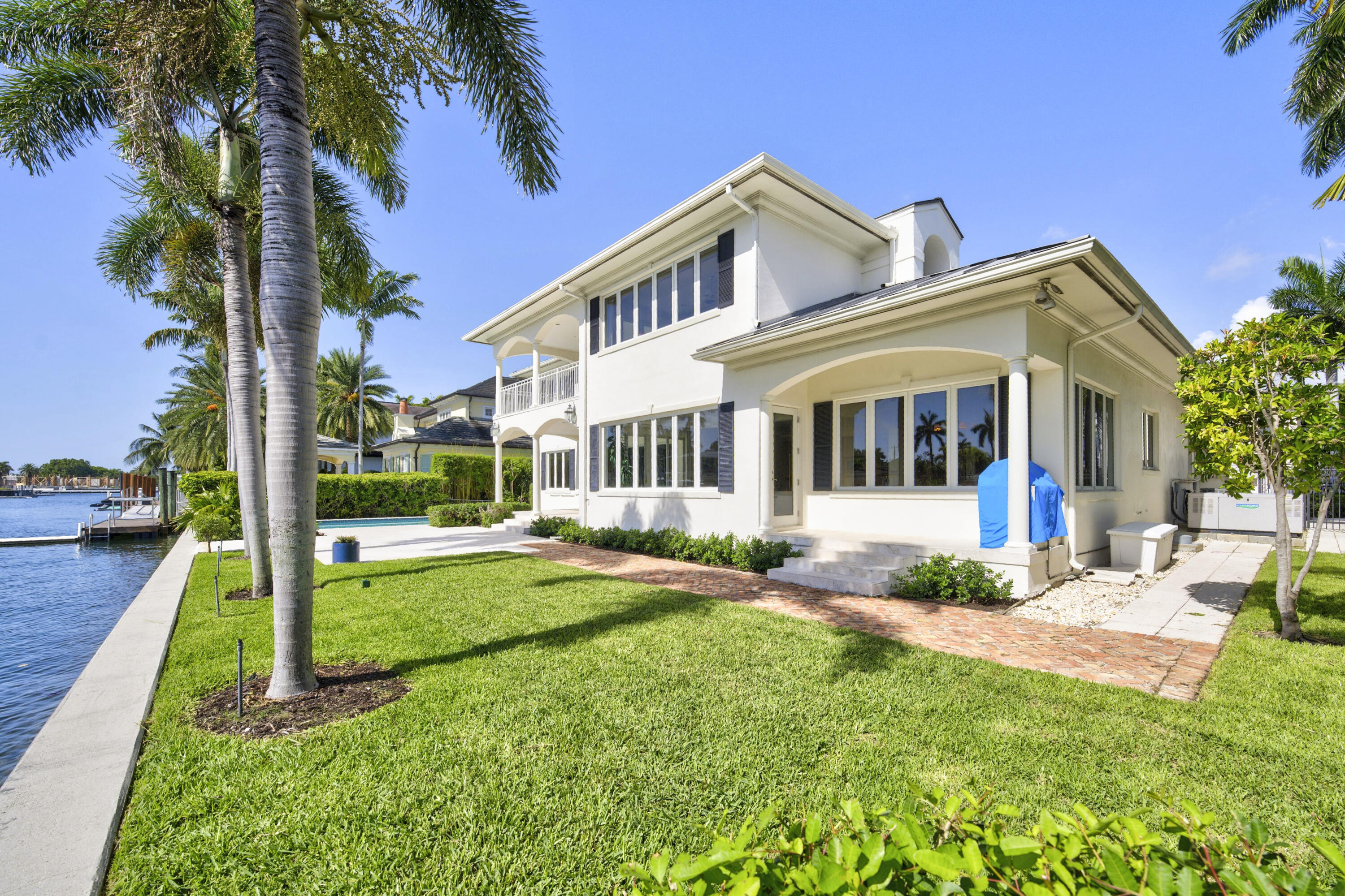 704 Isle Of Palms Drive — photo 6