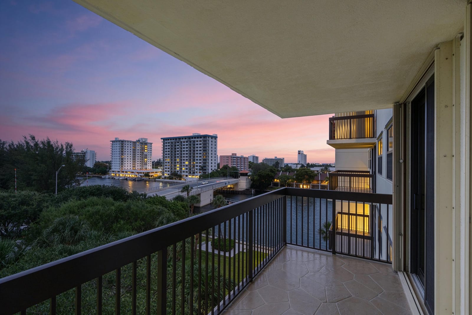 2900 NE 14th Street Causeway #605, Pompano Beach, FL 33062 photo 2