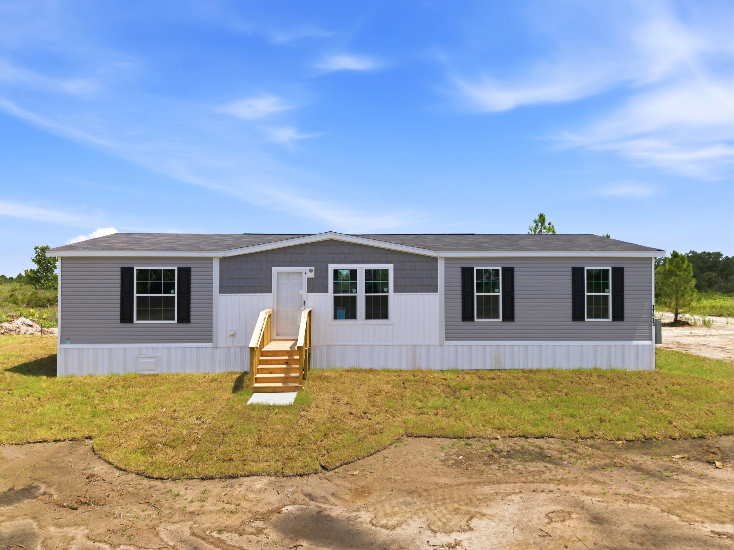17975 NW 266th Street, Okeechobee, FL 34972, Okeechobee