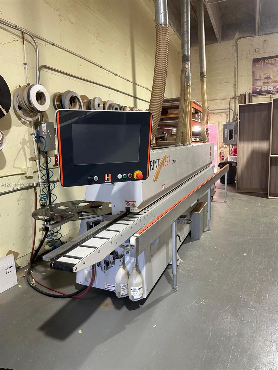 Cabinet Manufacturing, Hialeah, FL 33016, Hialeah