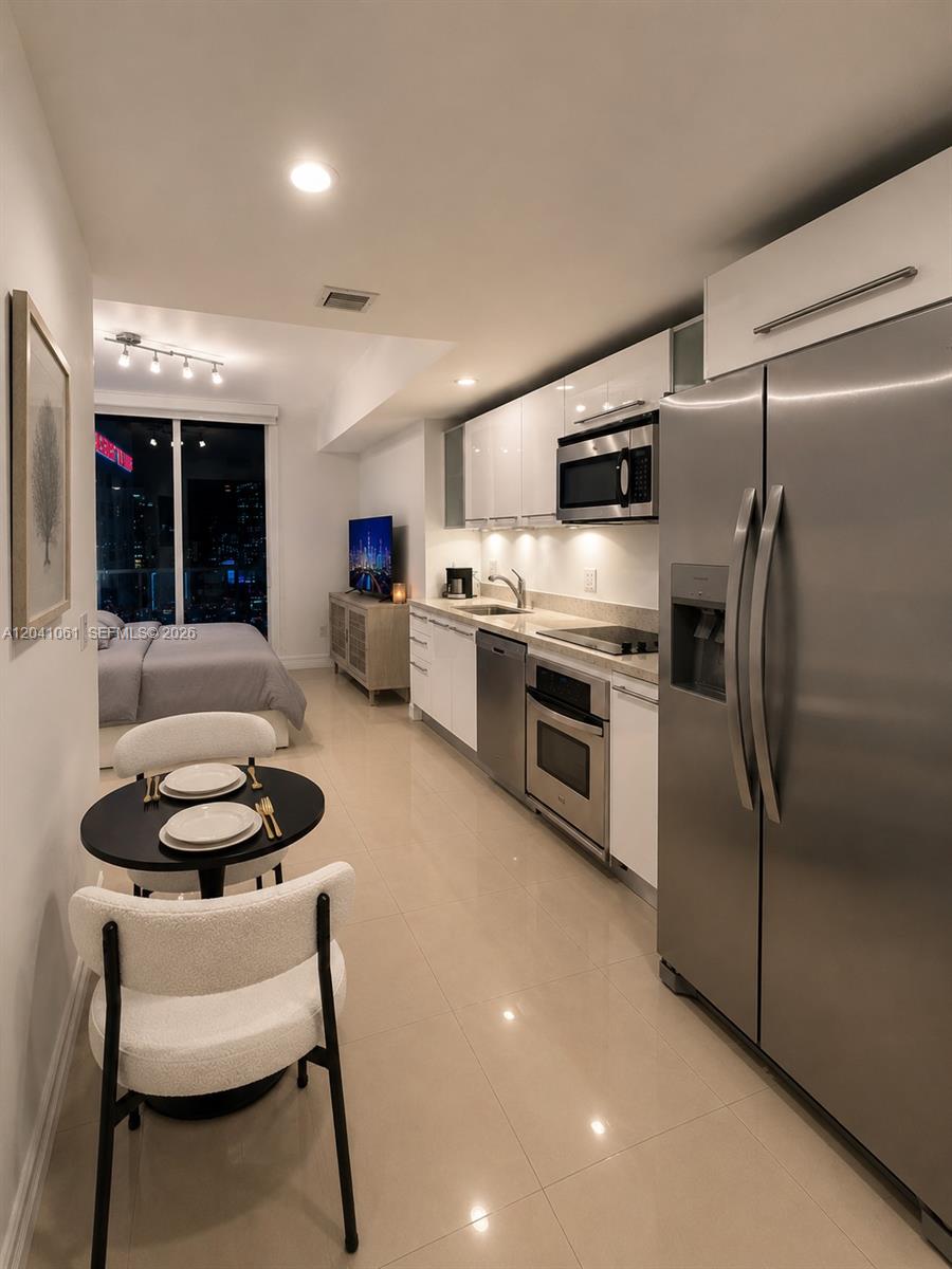 185 SW 7th Street 2706, Miami, FL 33130, Miami