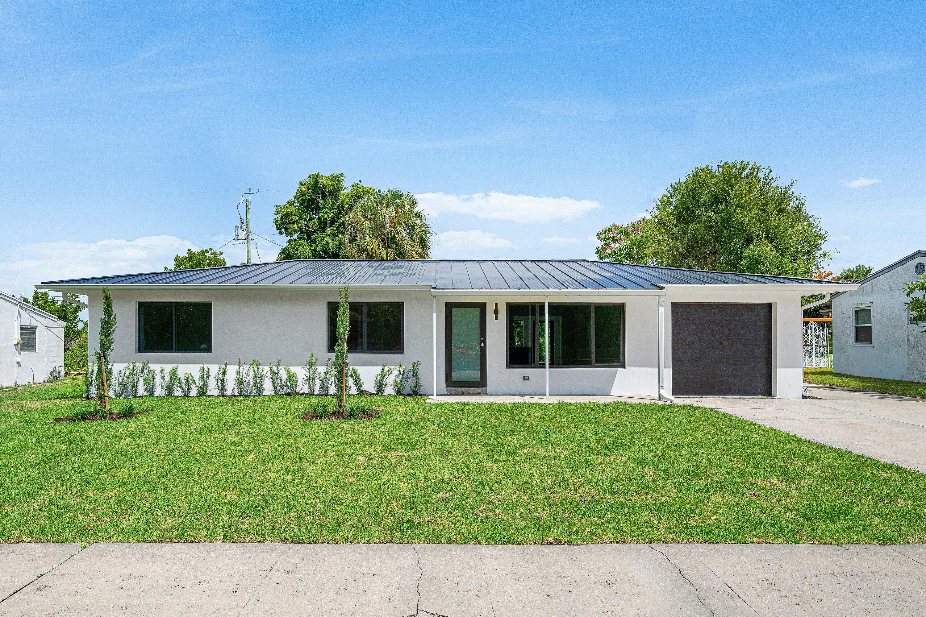 707 Sunset Drive, Lake Worth Beach, FL 33461, Lake Worth Beach
