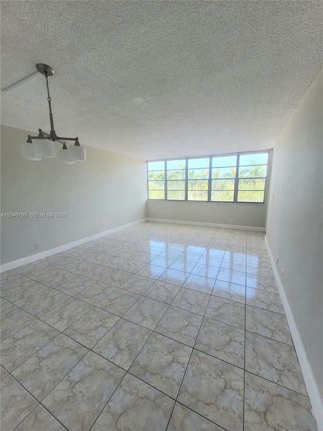 2025 NE 164th Street 319, North Miami Beach, FL 33162