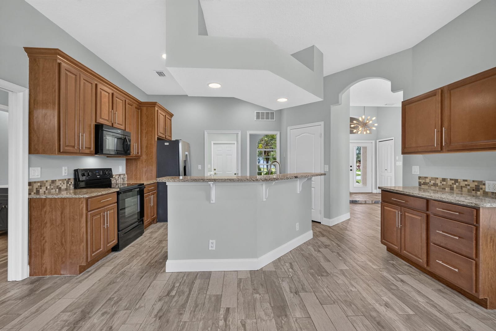 1502 SW Herder Road — photo 9