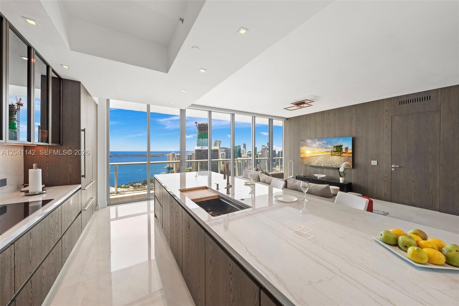 888 Biscayne Boulevard 5404, Miami, FL 33132 photo 4
