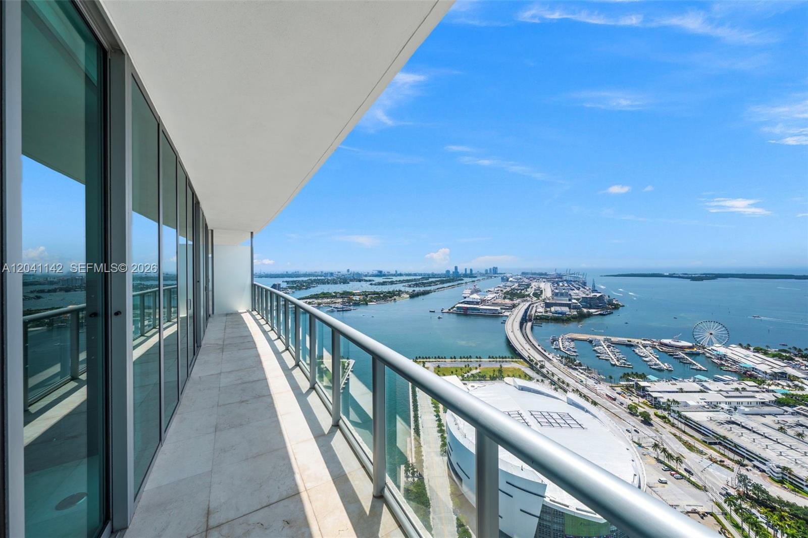 888 Biscayne Boulevard 5404, Miami, FL 33132 photo 10