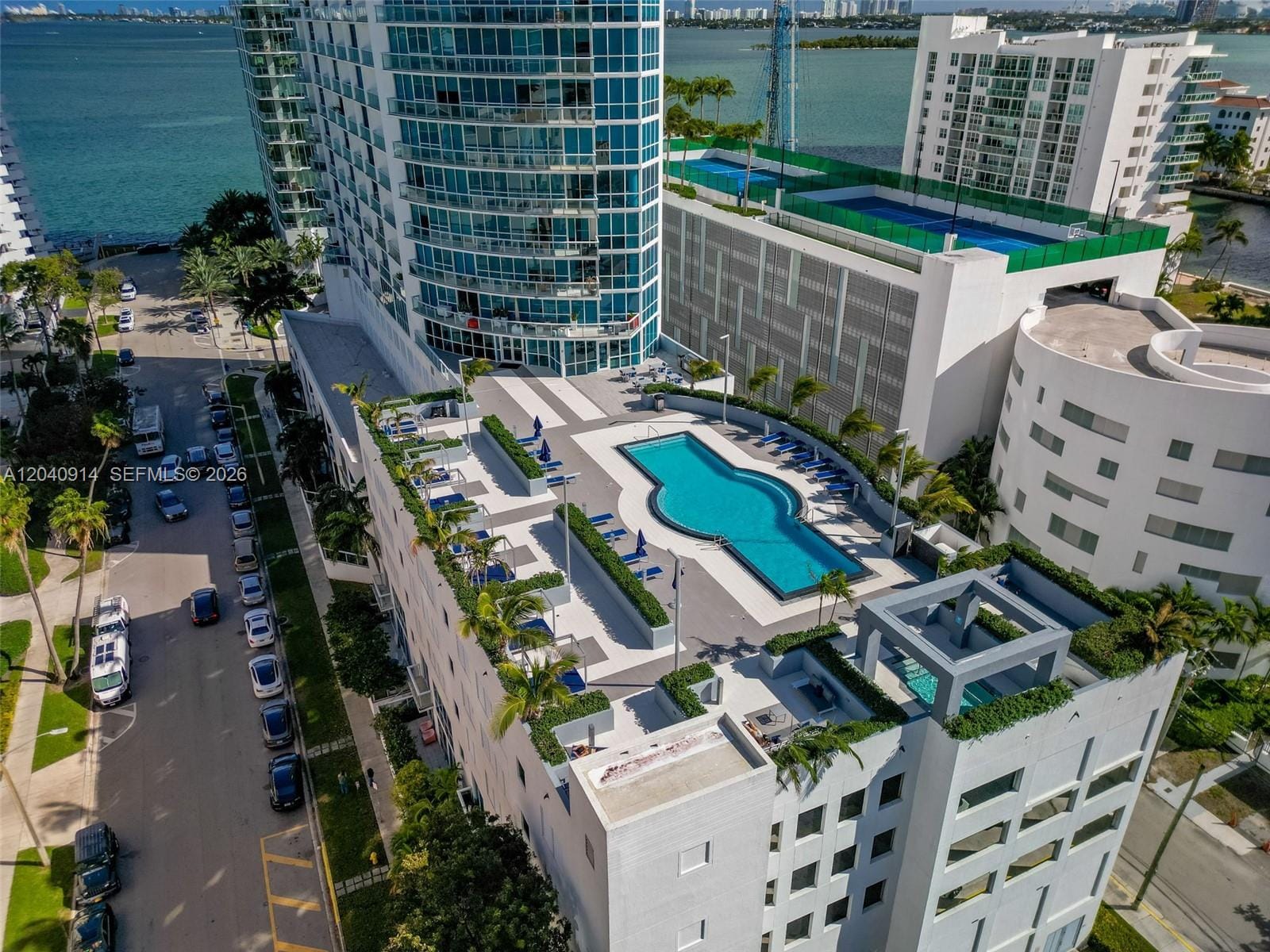 480 NE 30th Street 904, Miami, FL 33137 photo 22
