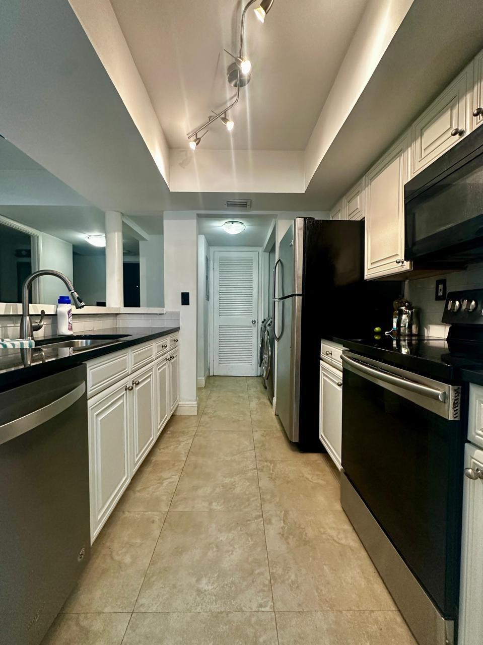 8801 W Sample Road 4, Coral Springs, FL 33065, Coral Springs