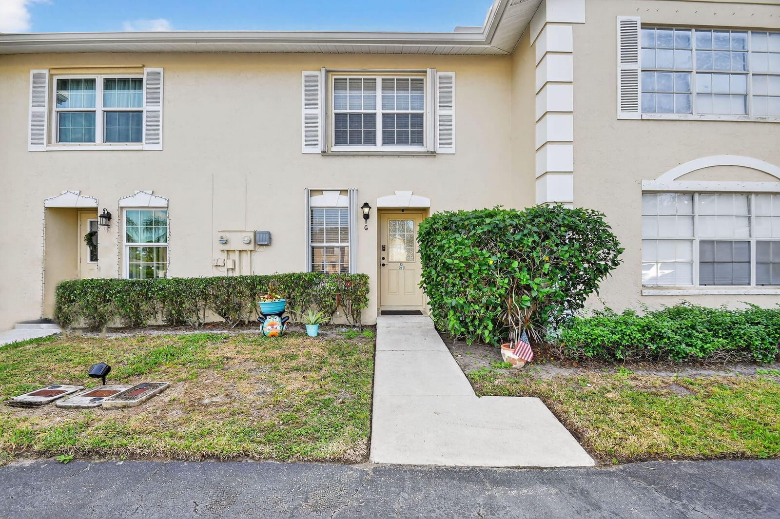 212 Foxtail Drive G — photo 2
