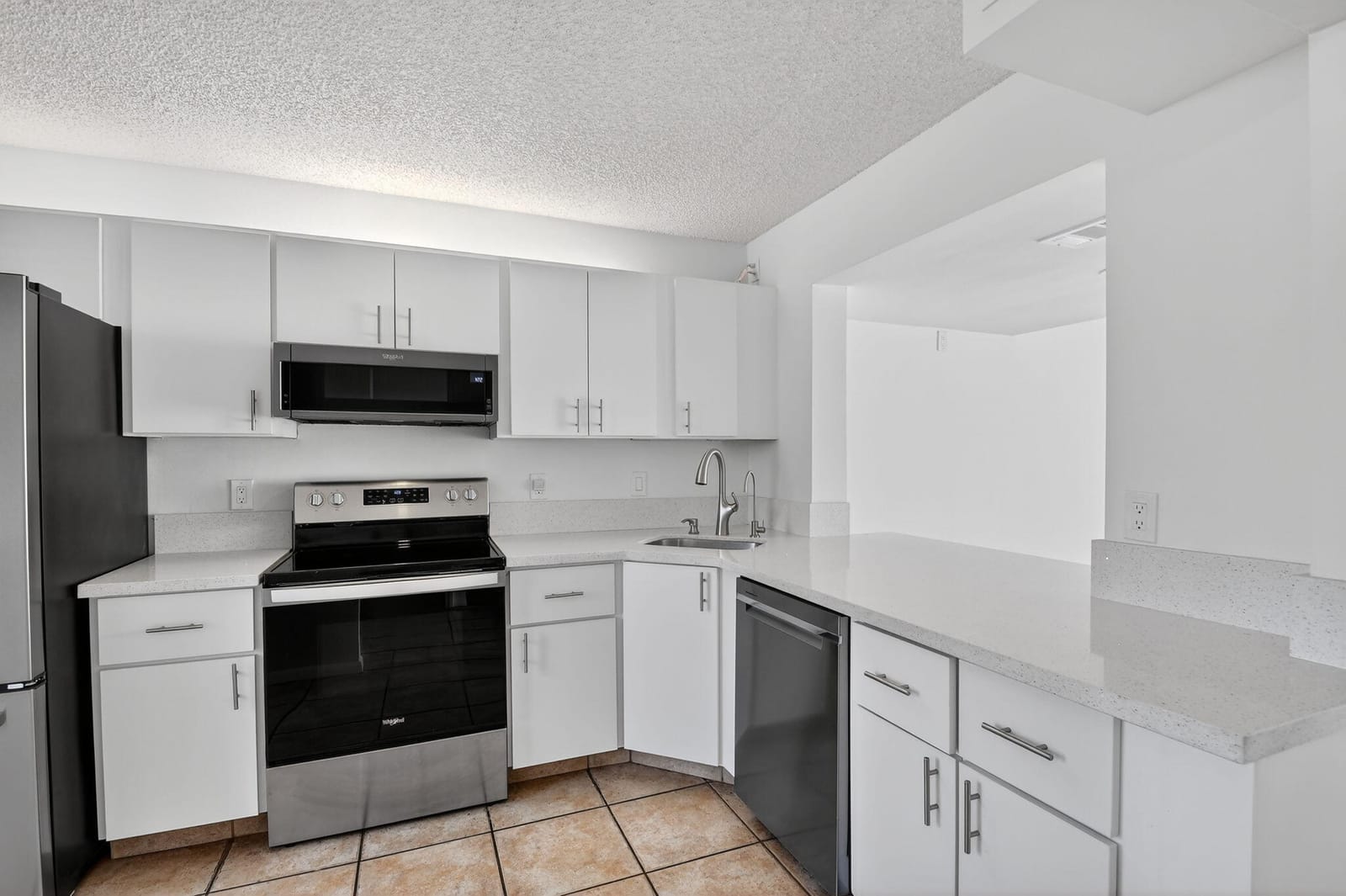 212 Foxtail Drive G — photo 4