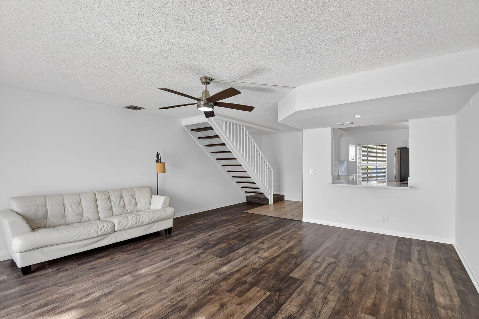 212 Foxtail Drive G — photo 8