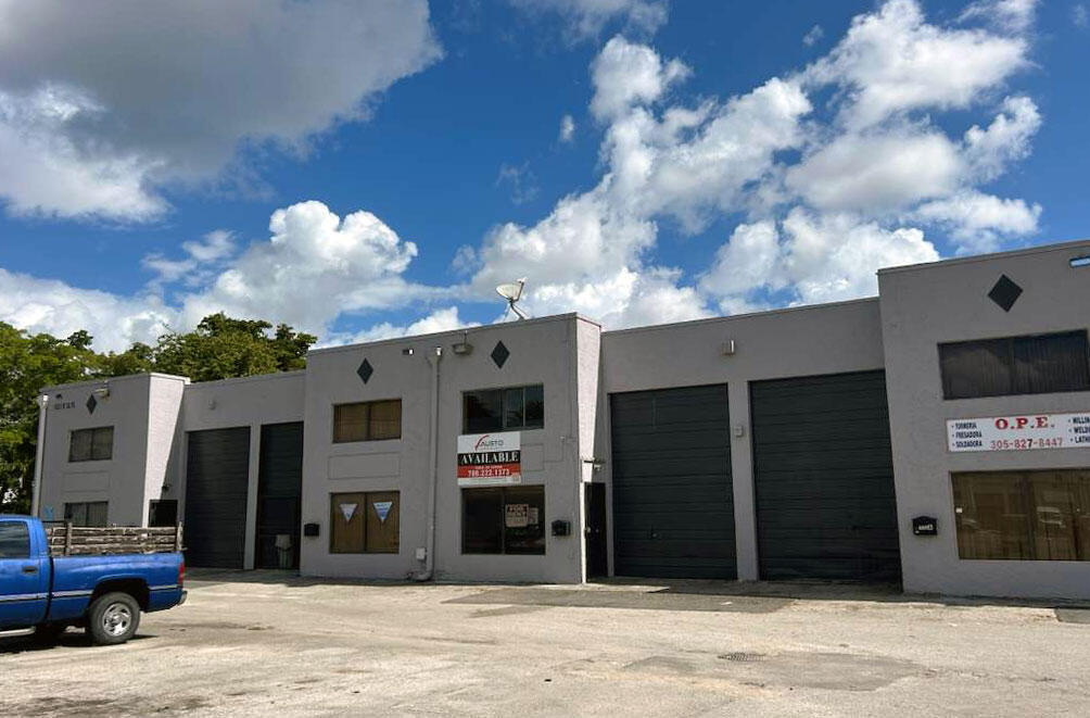 1750 W 39th Place 1005, Hialeah, FL, Hialeah