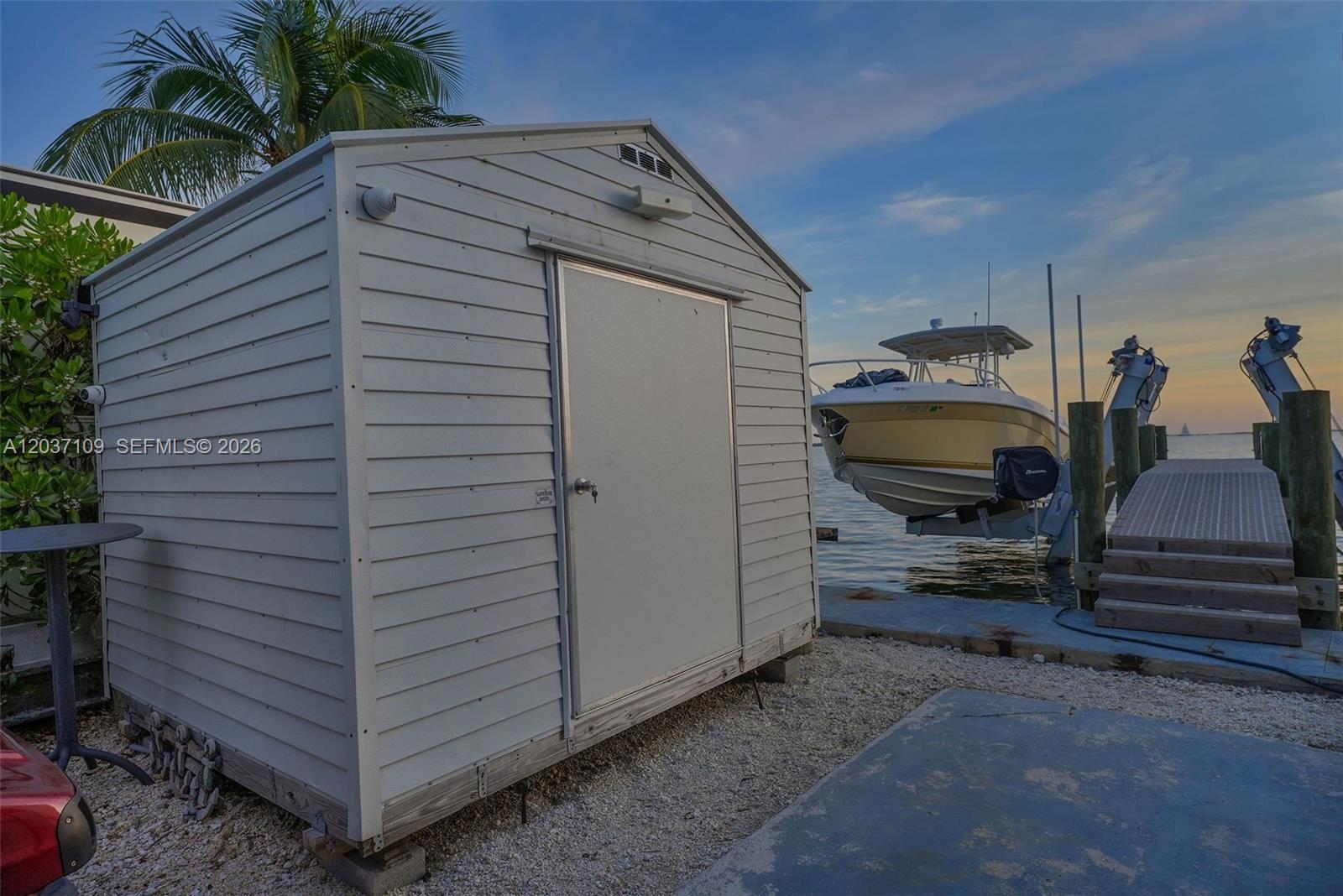 325 Calusa Street, Key Largo, FL 33037 photo 15