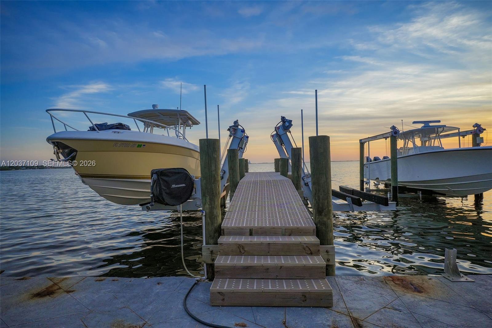 325 Calusa Street, Key Largo, FL 33037 photo 16