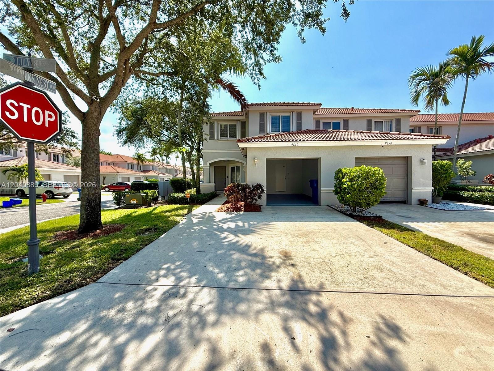 9612 Lily Bank Court, Riviera Beach, FL 33407 photo 2