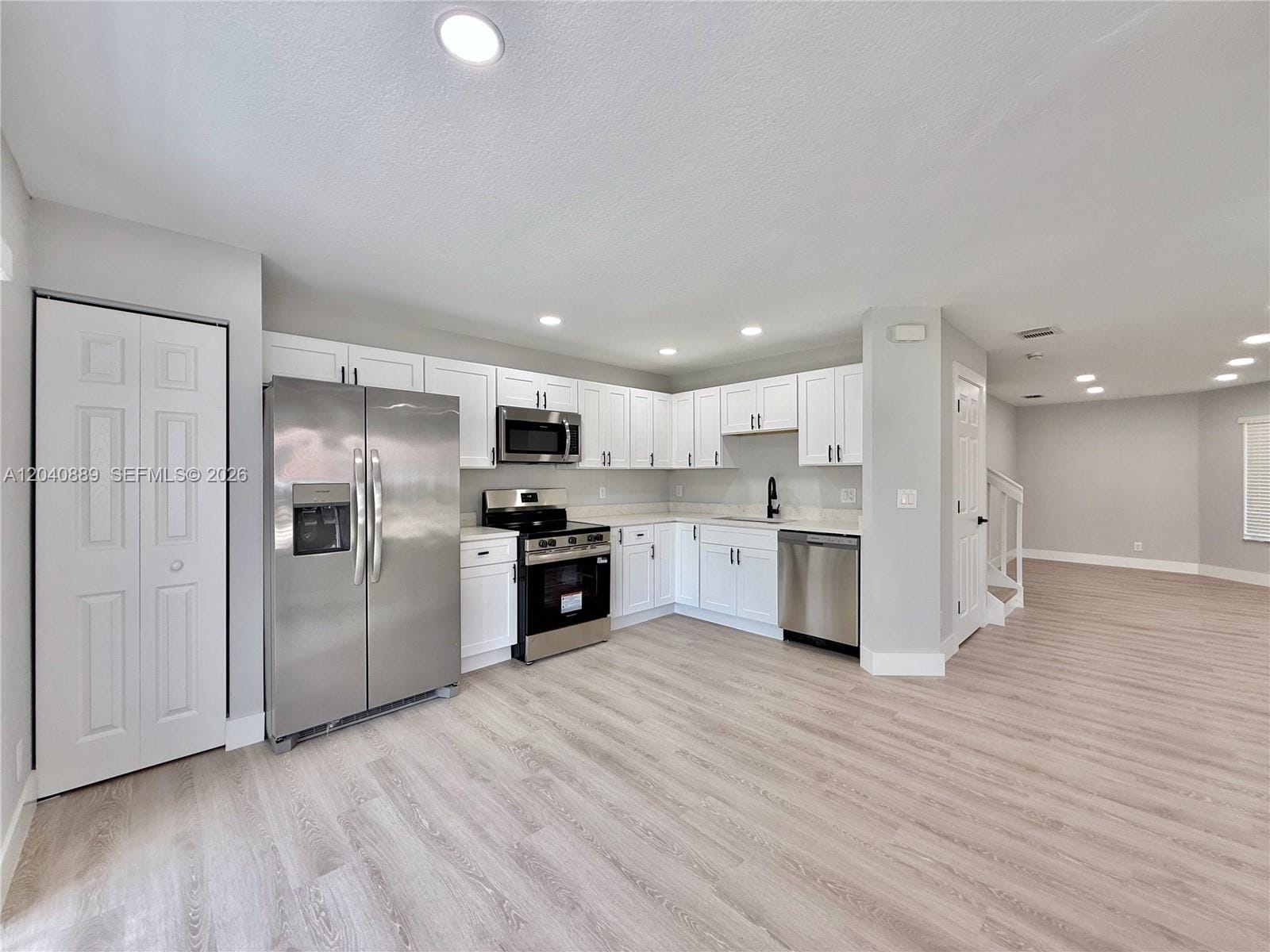 9612 Lily Bank Court, Riviera Beach, FL 33407 photo 6