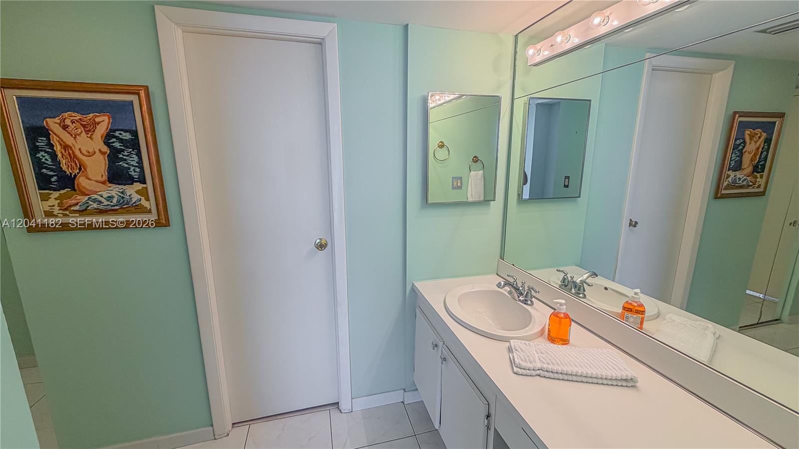 20335 W Country Club Drive 2102 — photo 10