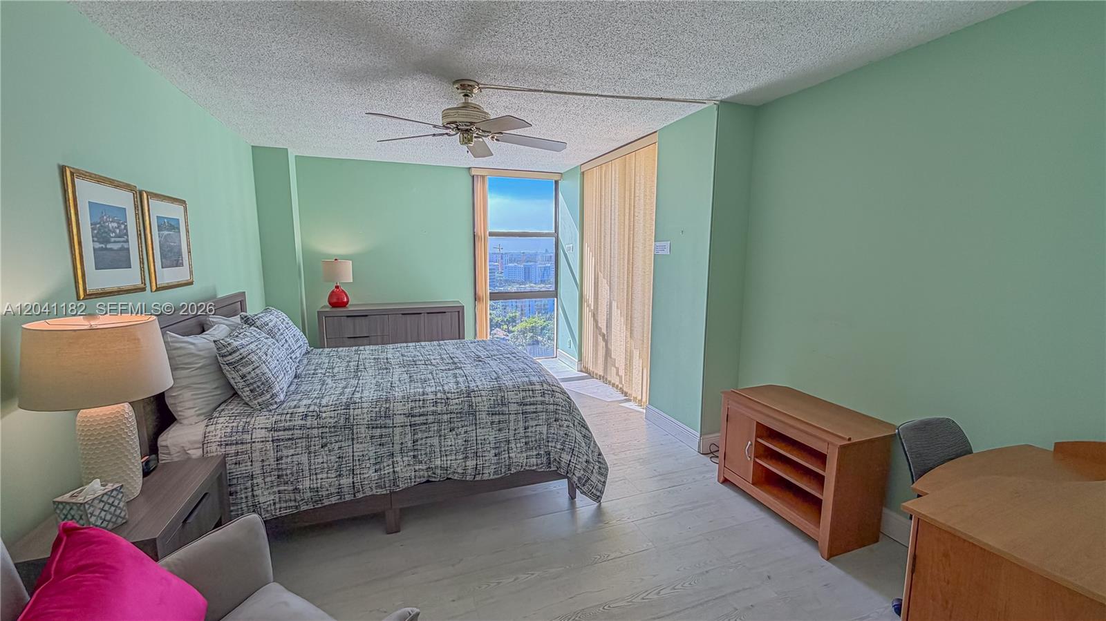 20335 W Country Club Drive 2102, Aventura, FL 33180, Aventura